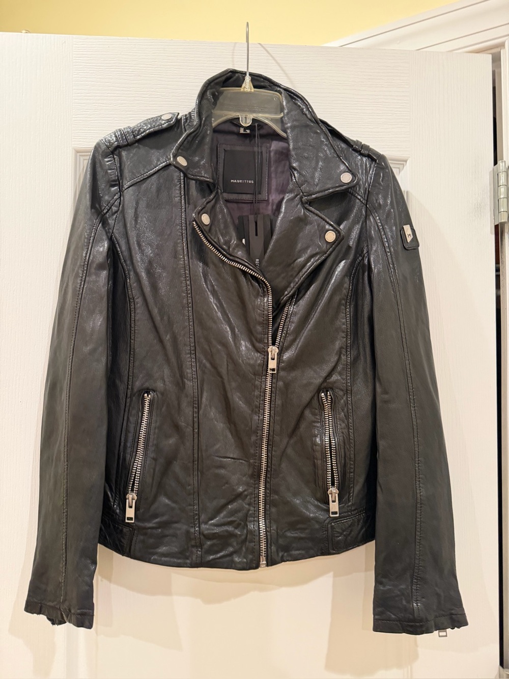 Mauritius Black Quilted Back Leather Jacket - Women's